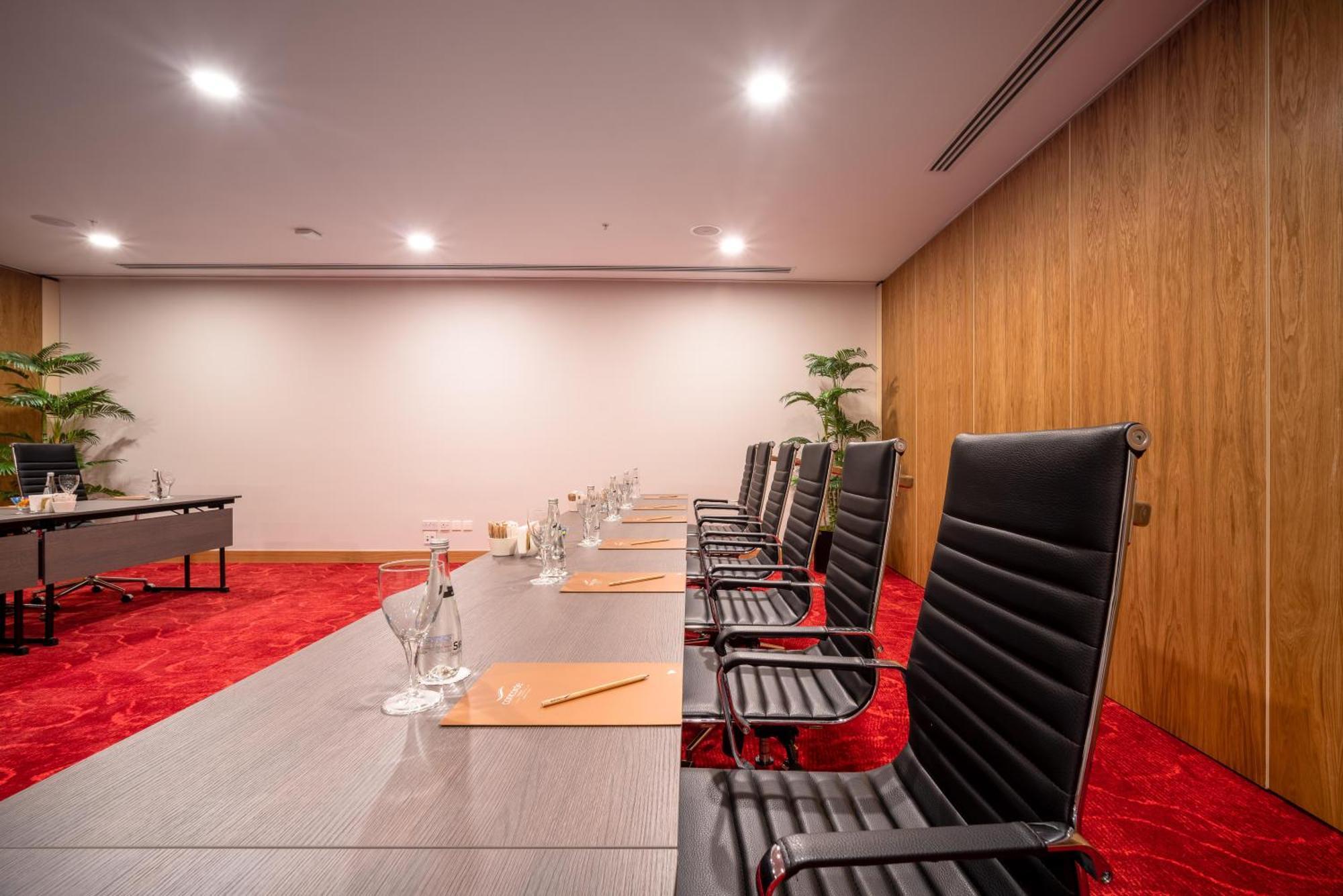 Concorde Tower Hotel & Casino Nicosia Exterior foto Meeting room at the InterContinental London The O2